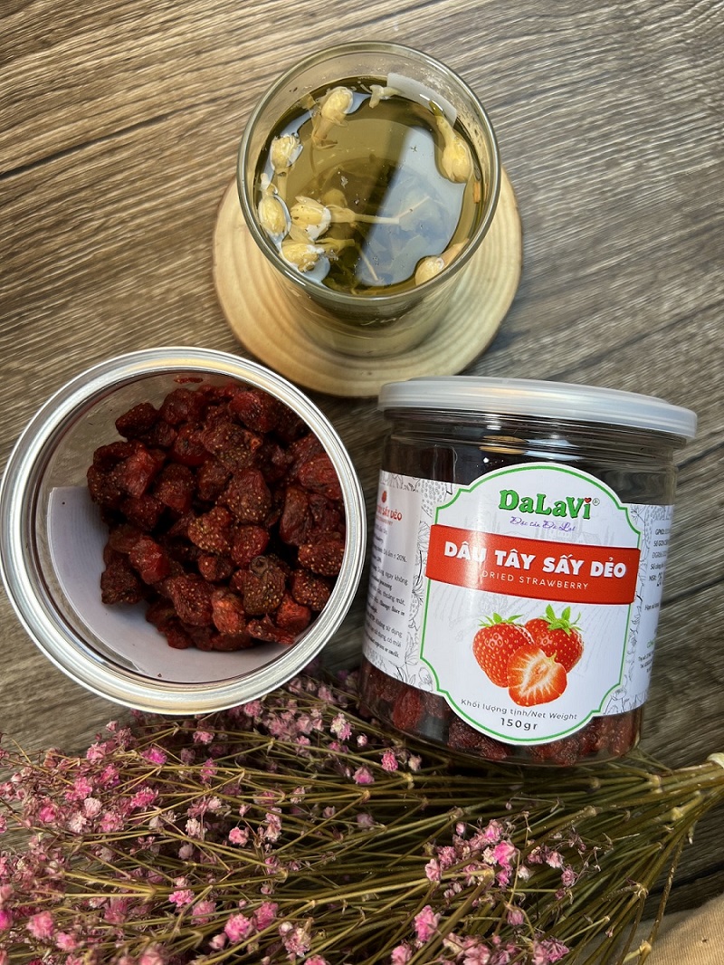 Dâu tây sấy dẻo